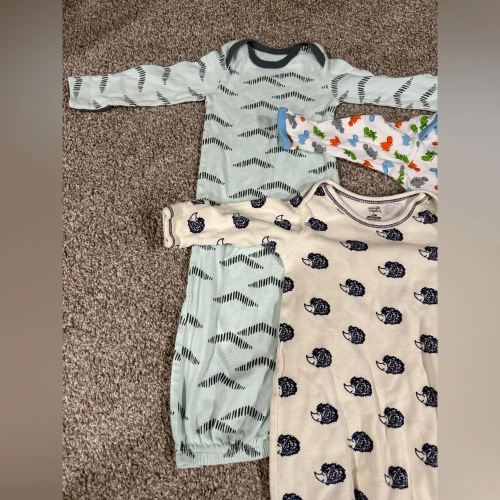 Babies' Long Sleeve Sleep Sacks - Neutral Prints animal & dinosaur
